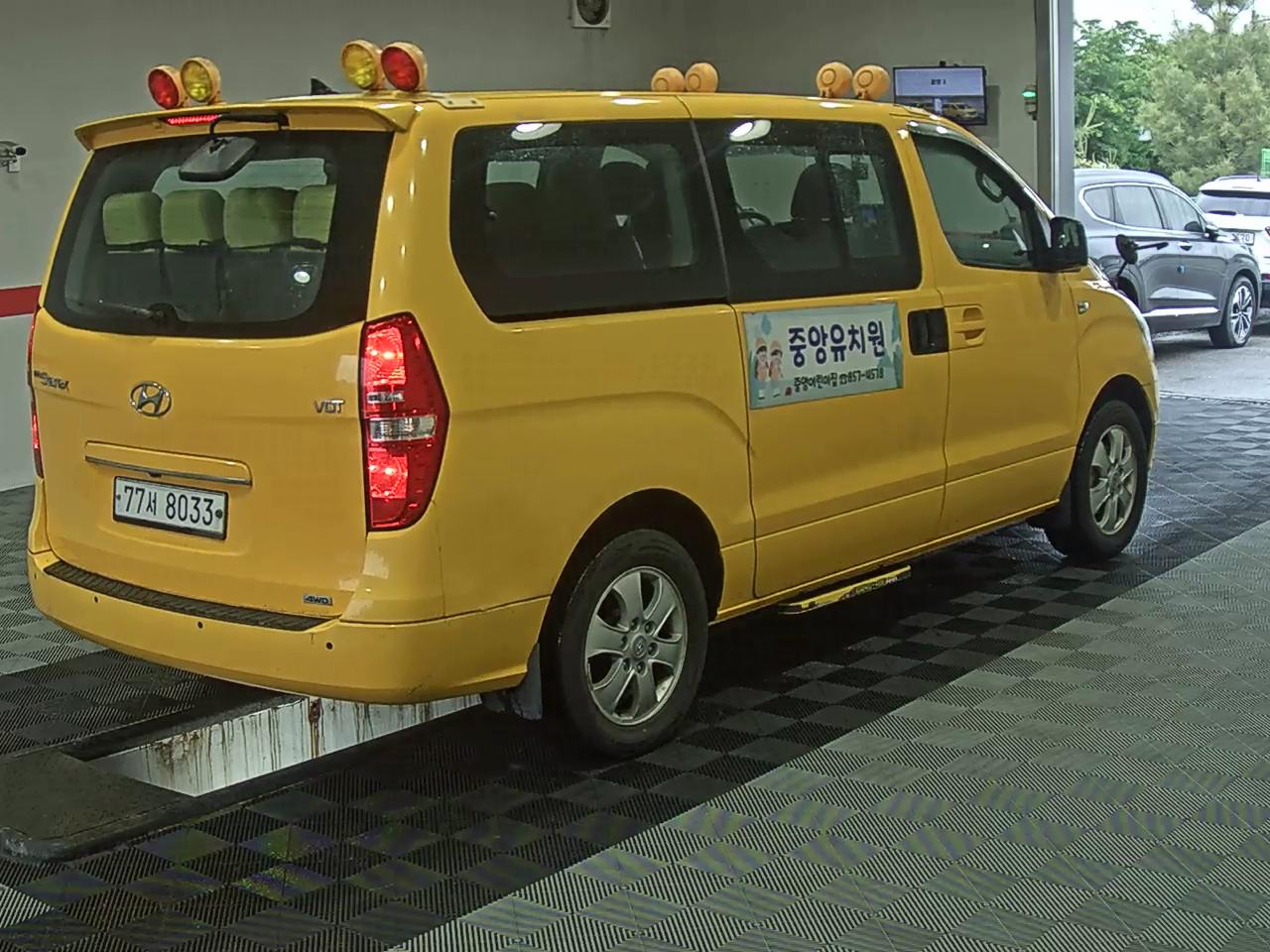 2015 - hyundai grand starex