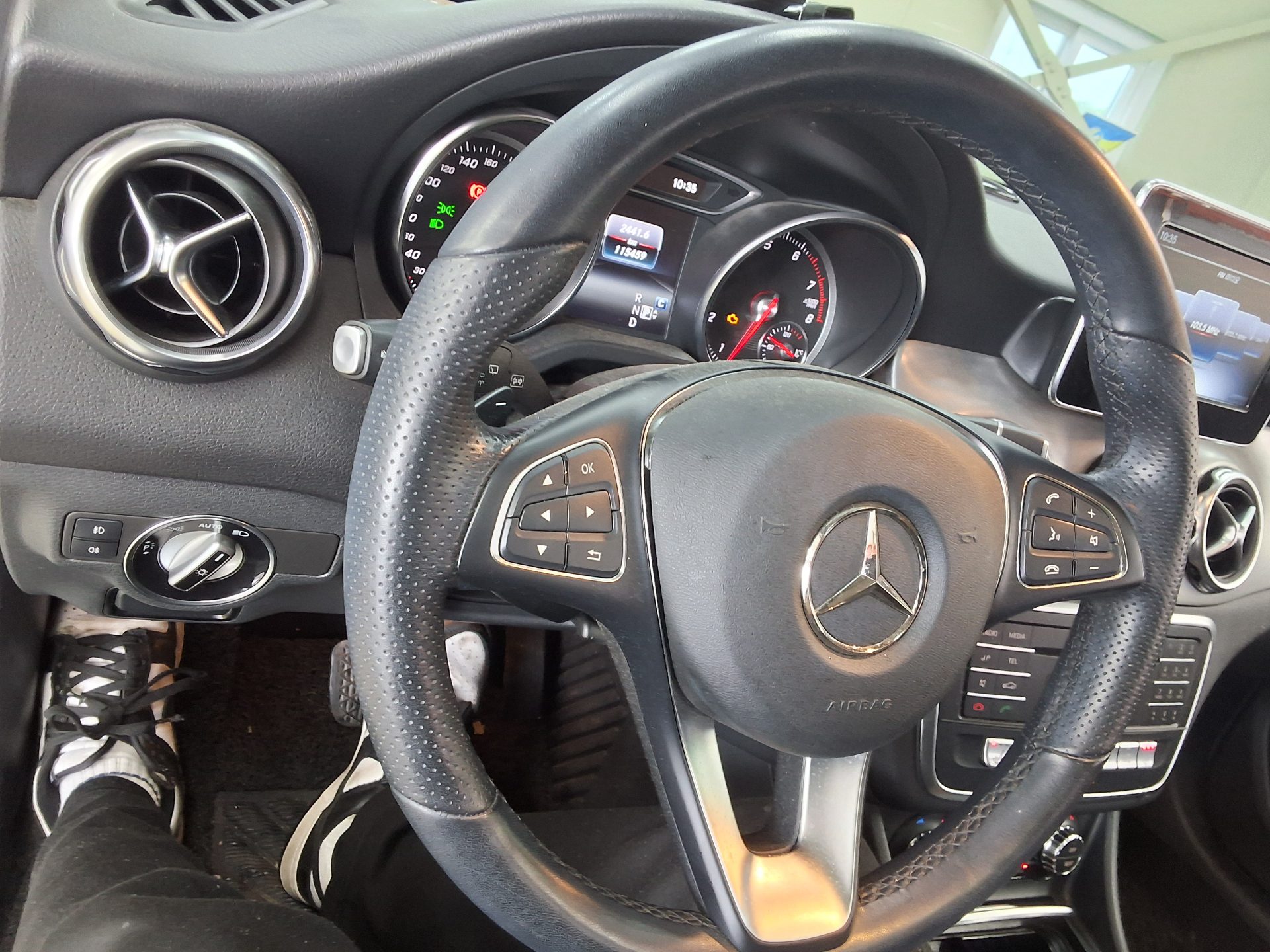 2019 - mercedes-benz gla 220