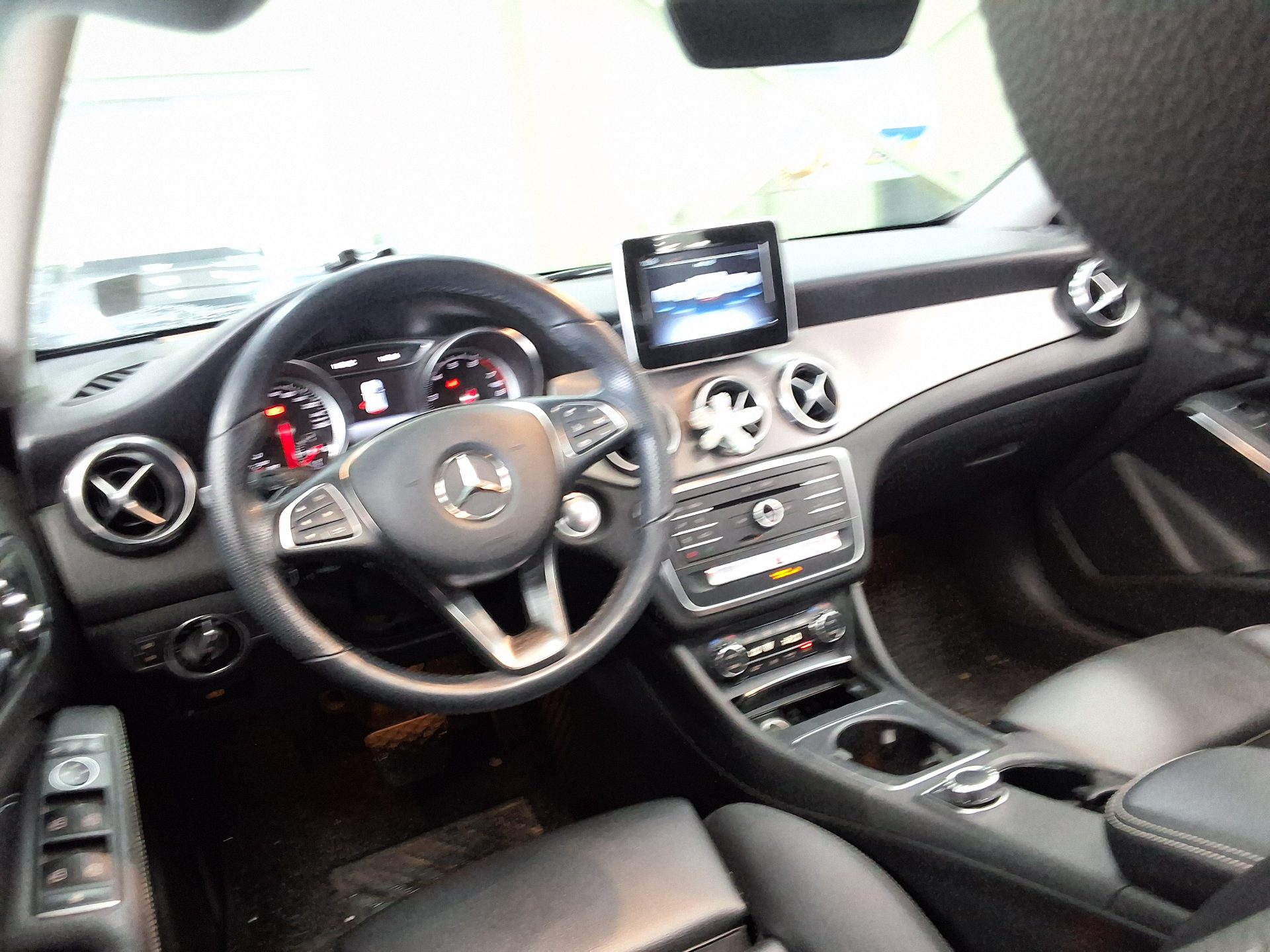 2019 - mercedes-benz gla 220