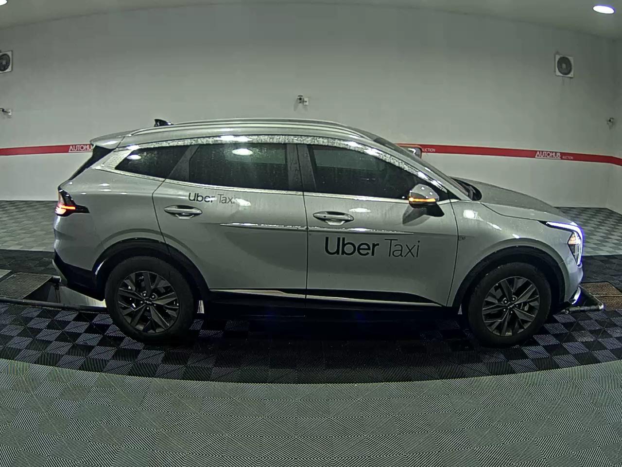 2024 - kia sportage