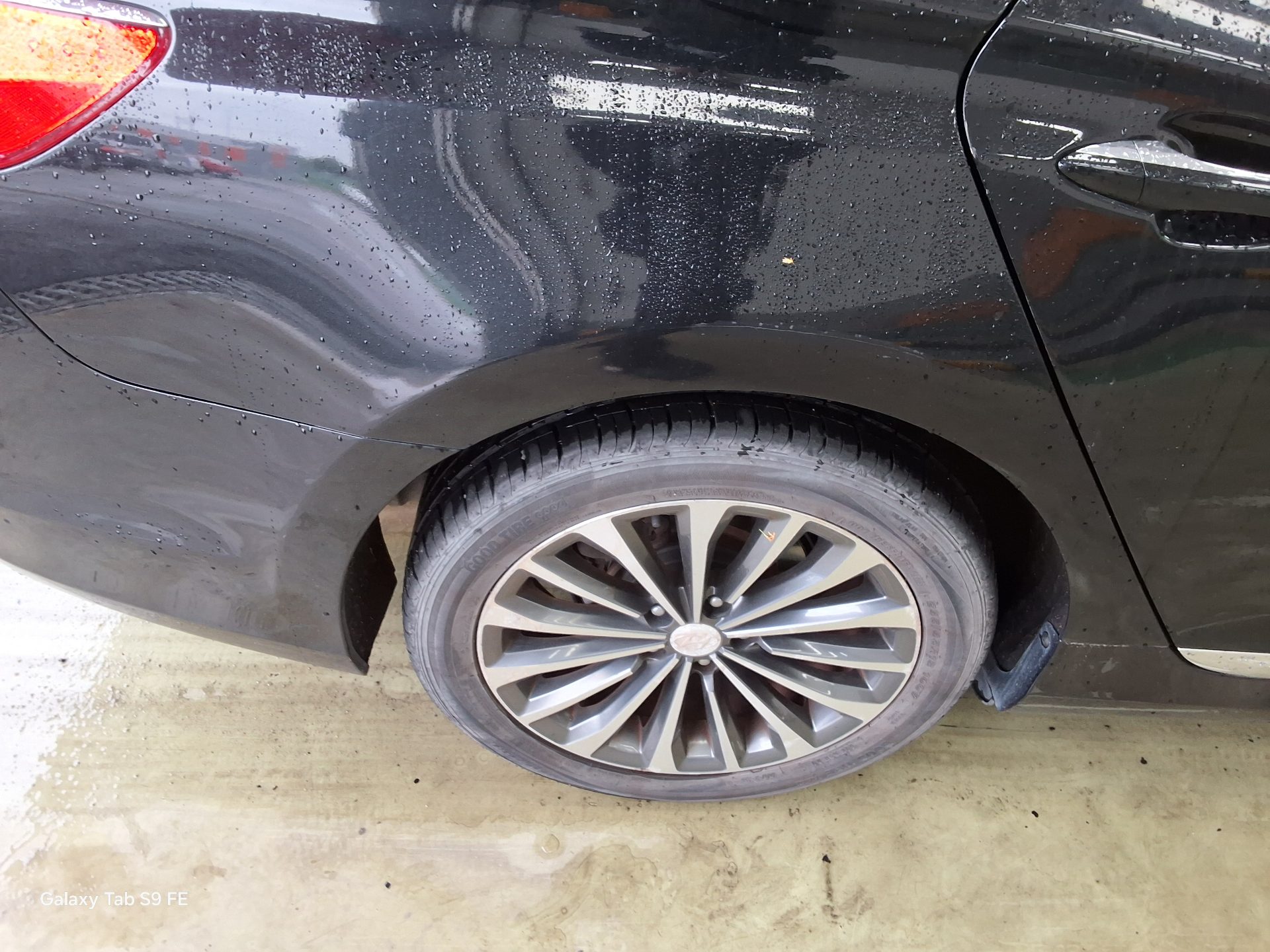 2013 - hyundai grandeur