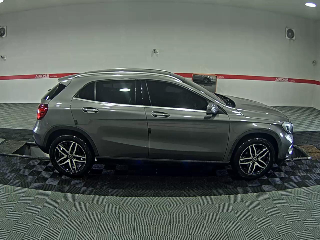 2019 - mercedes-benz gla 220