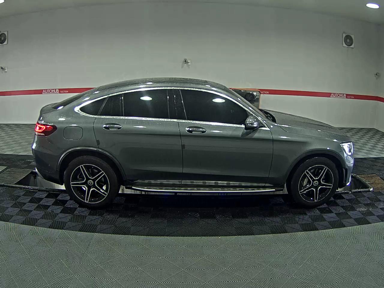 2020 - mercedes-benz glc 300