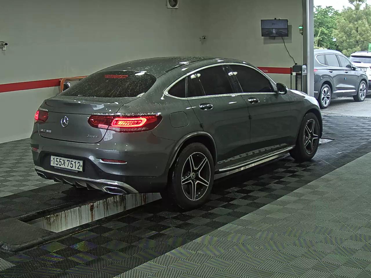 2020 - mercedes-benz glc 300