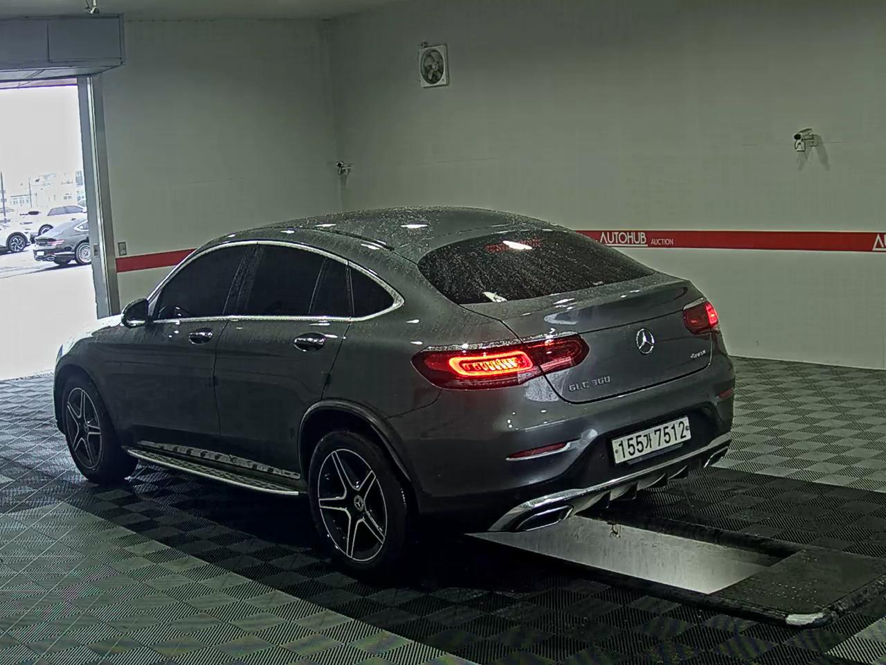 2020 - mercedes-benz glc 300