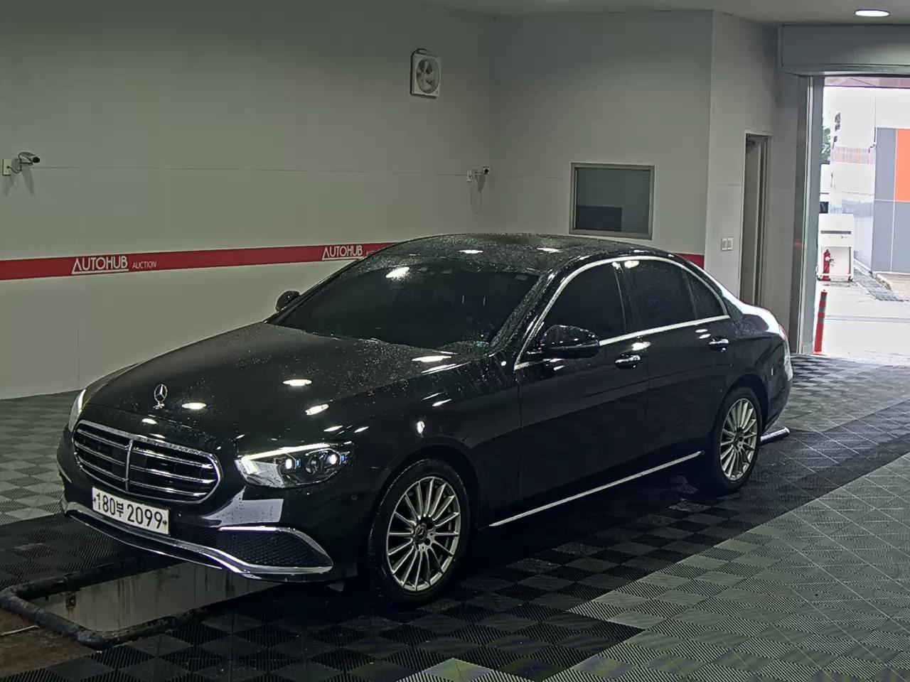 MERCEDES-BENZ CLASS (5TH GEN) E250