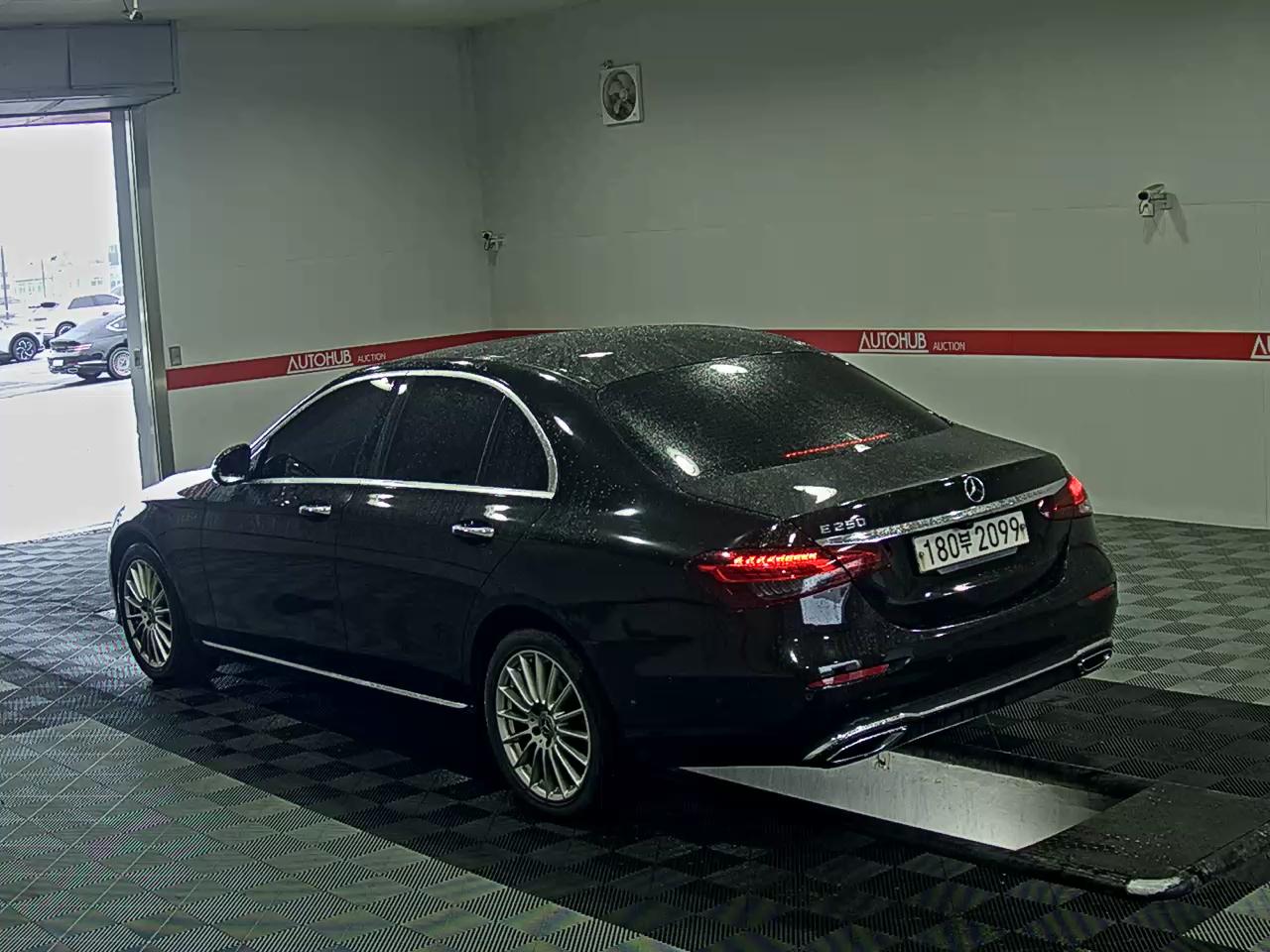 2021 - mercedes-benz e250