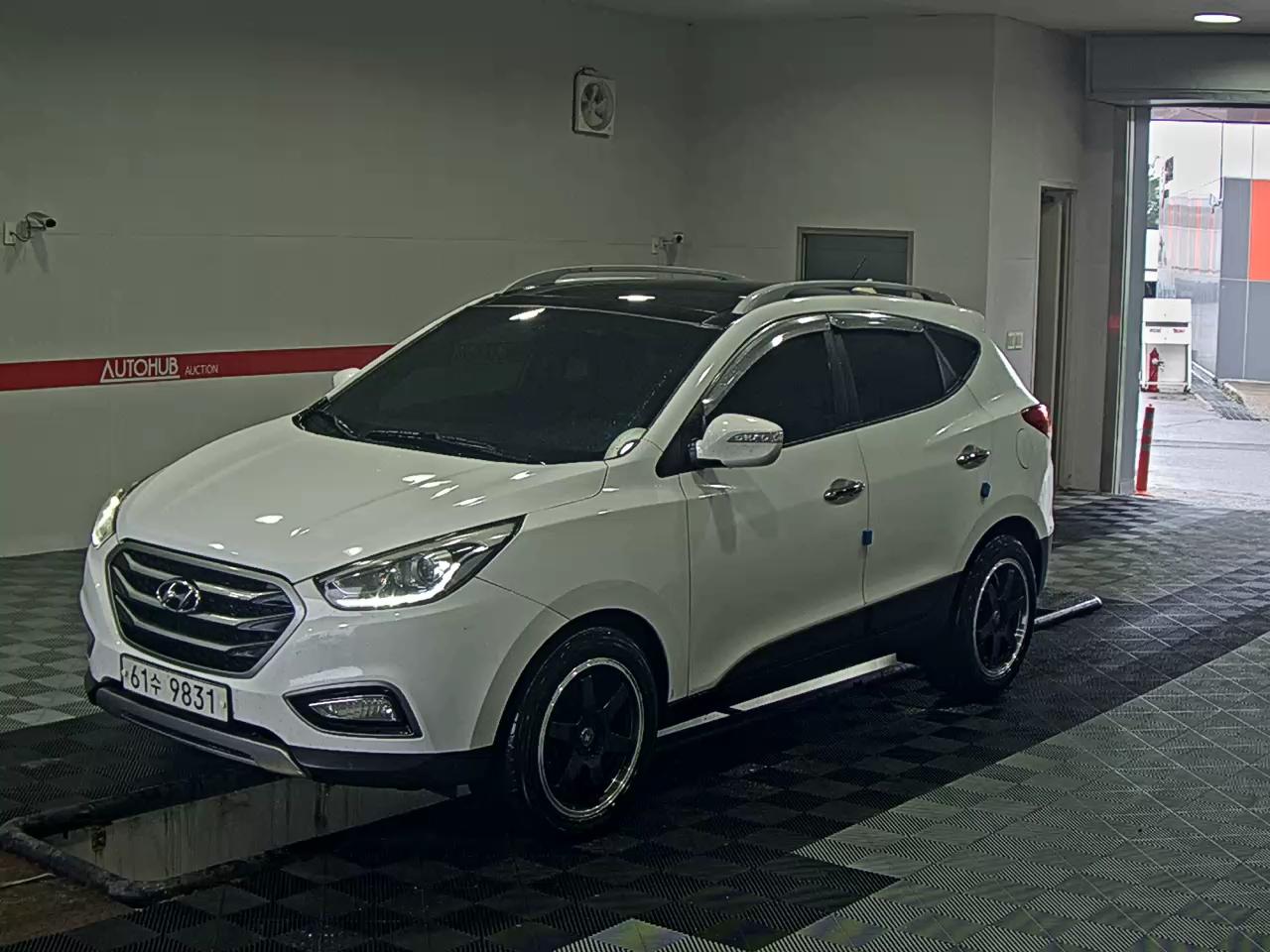 HYUNDAI TUCSON ix