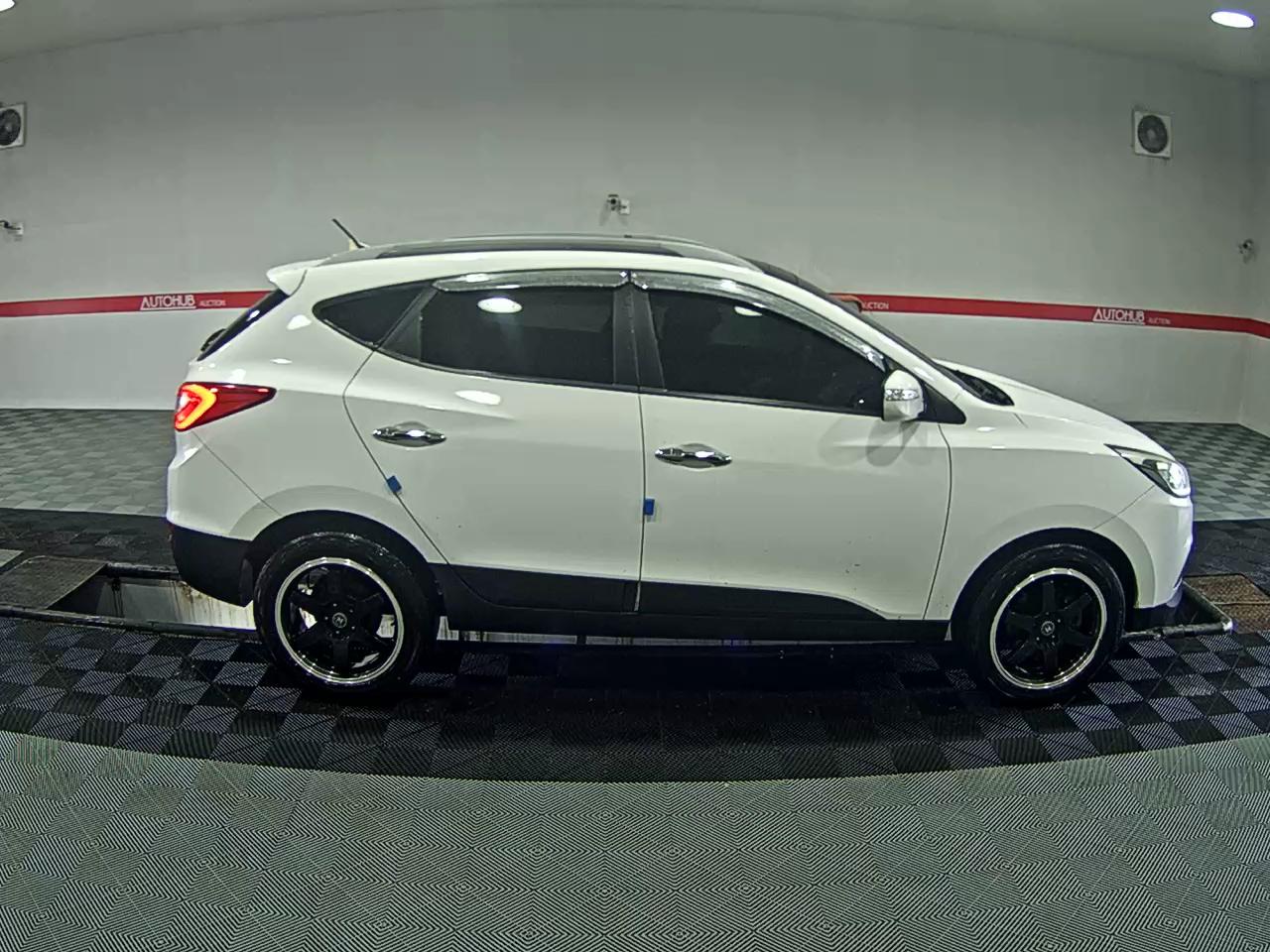 2015 - hyundai tucson