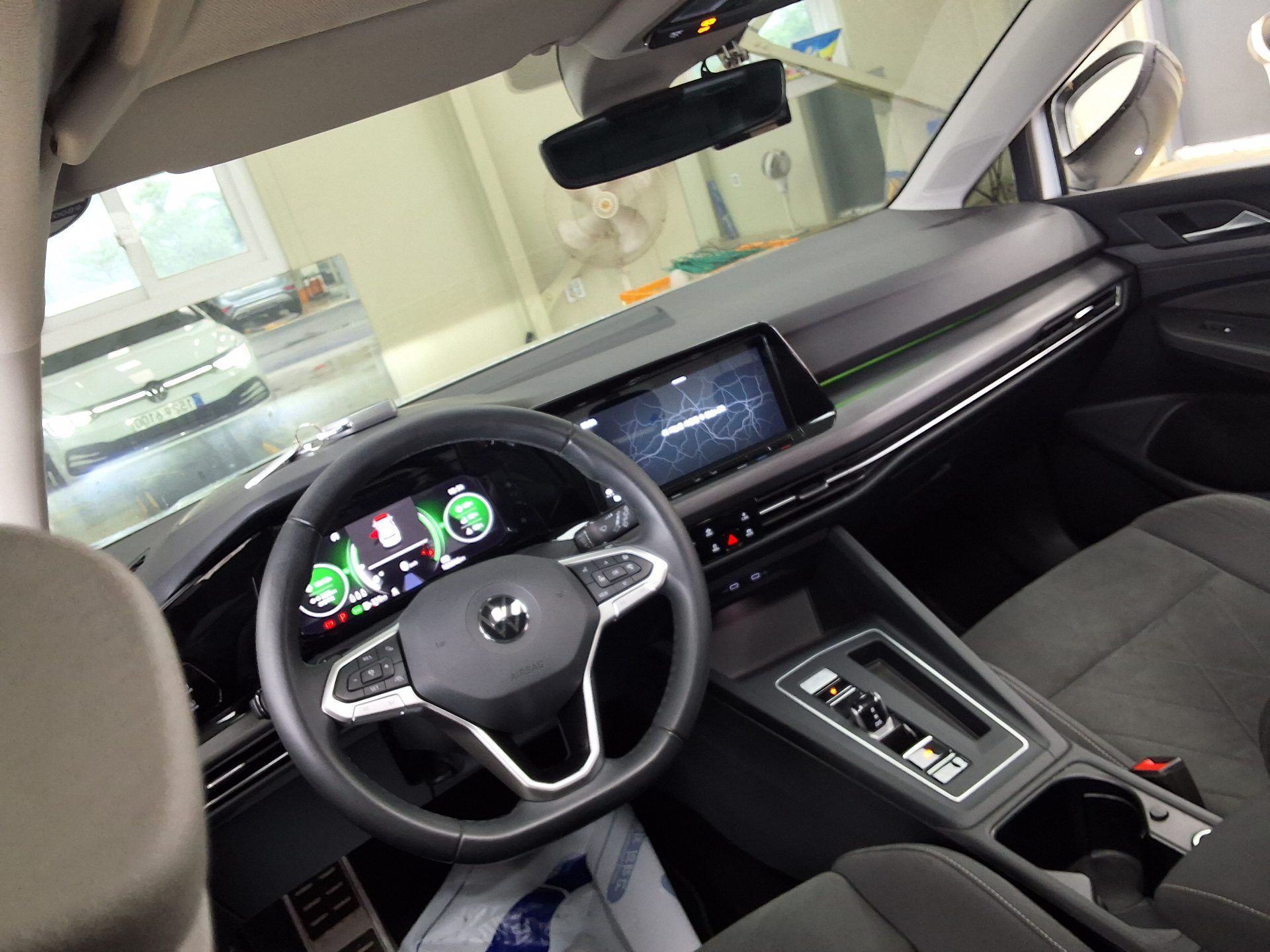 2022 - volkswagen golf