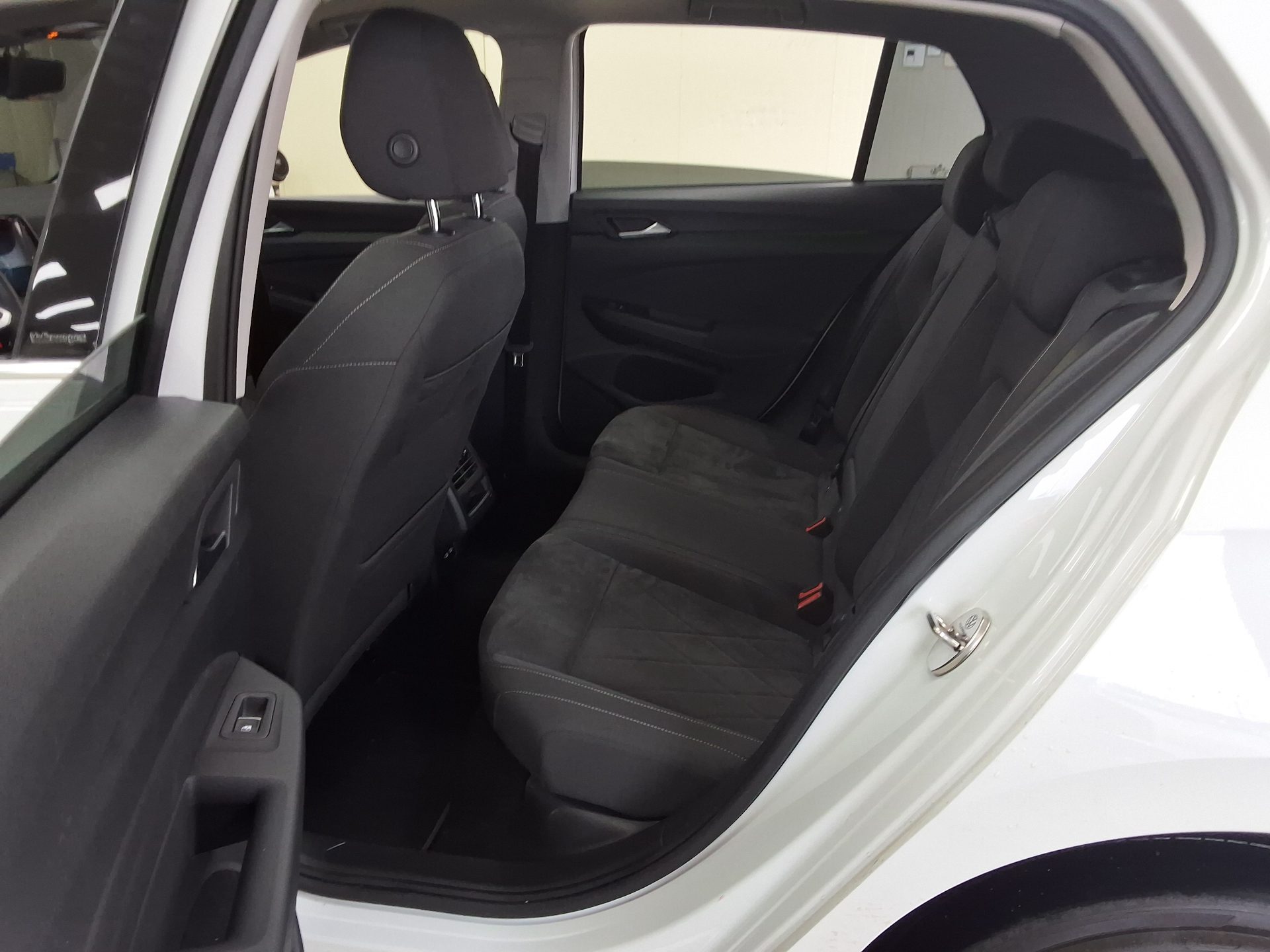 2022 - volkswagen golf