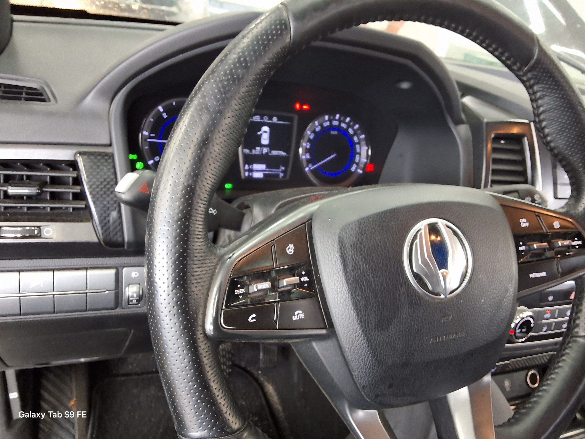 2020 - ssangyong rexton