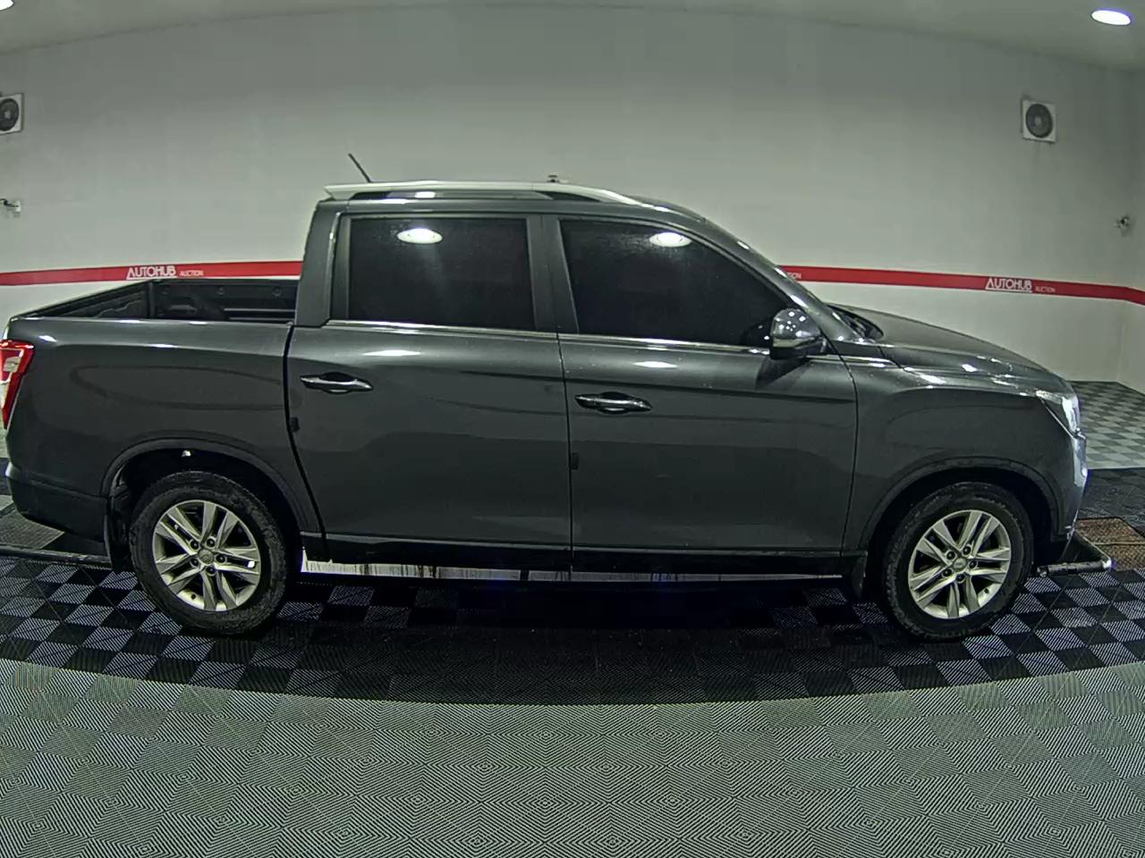 2020 - ssangyong rexton