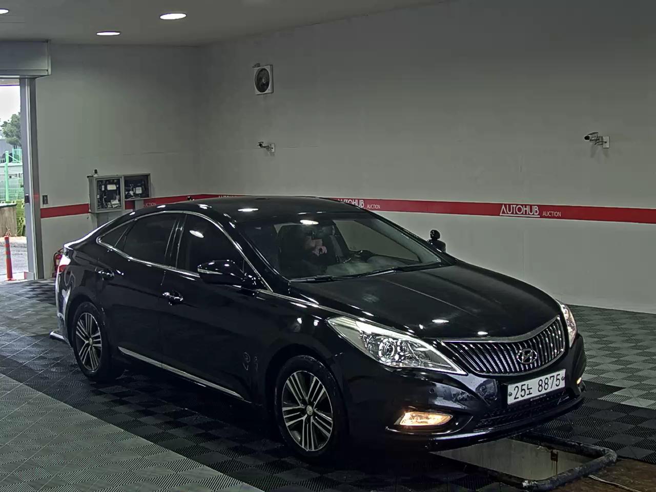 2013 - hyundai grandeur