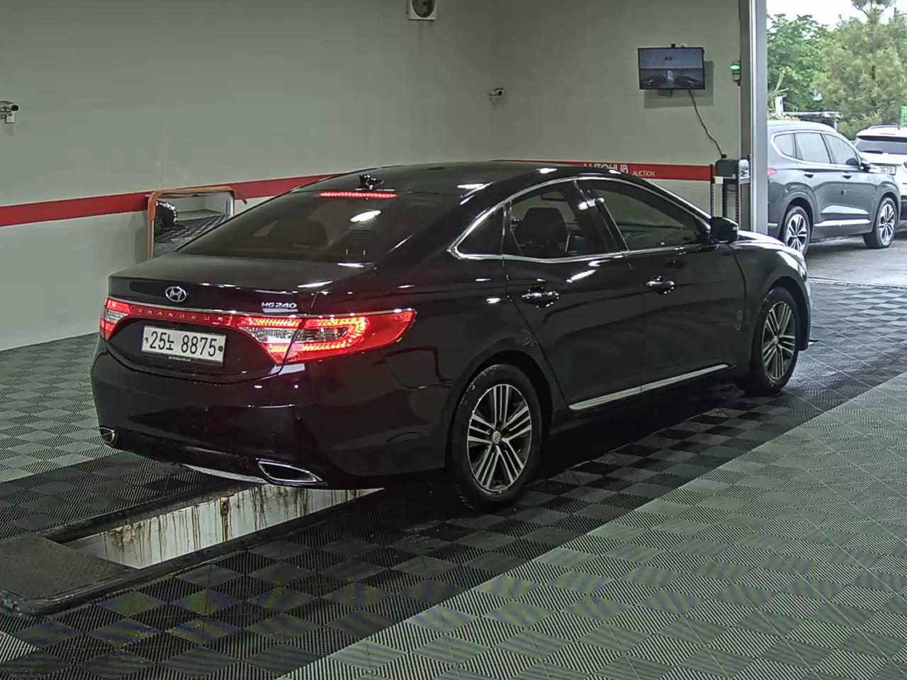 2013 - hyundai grandeur