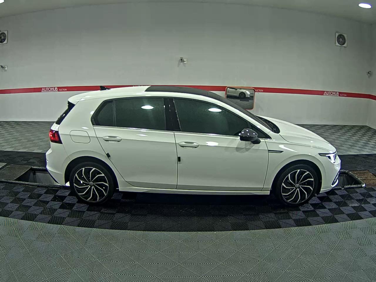 2022 - volkswagen golf