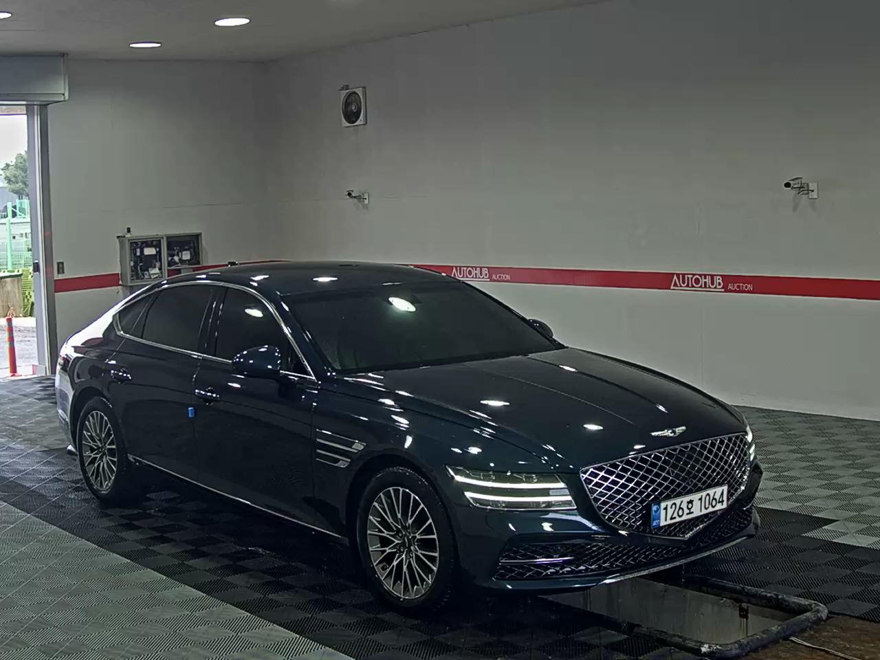 2022 - genesis g80