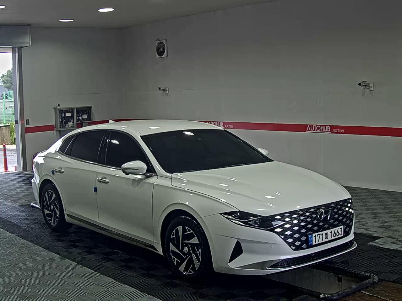2022 - hyundai grandeur