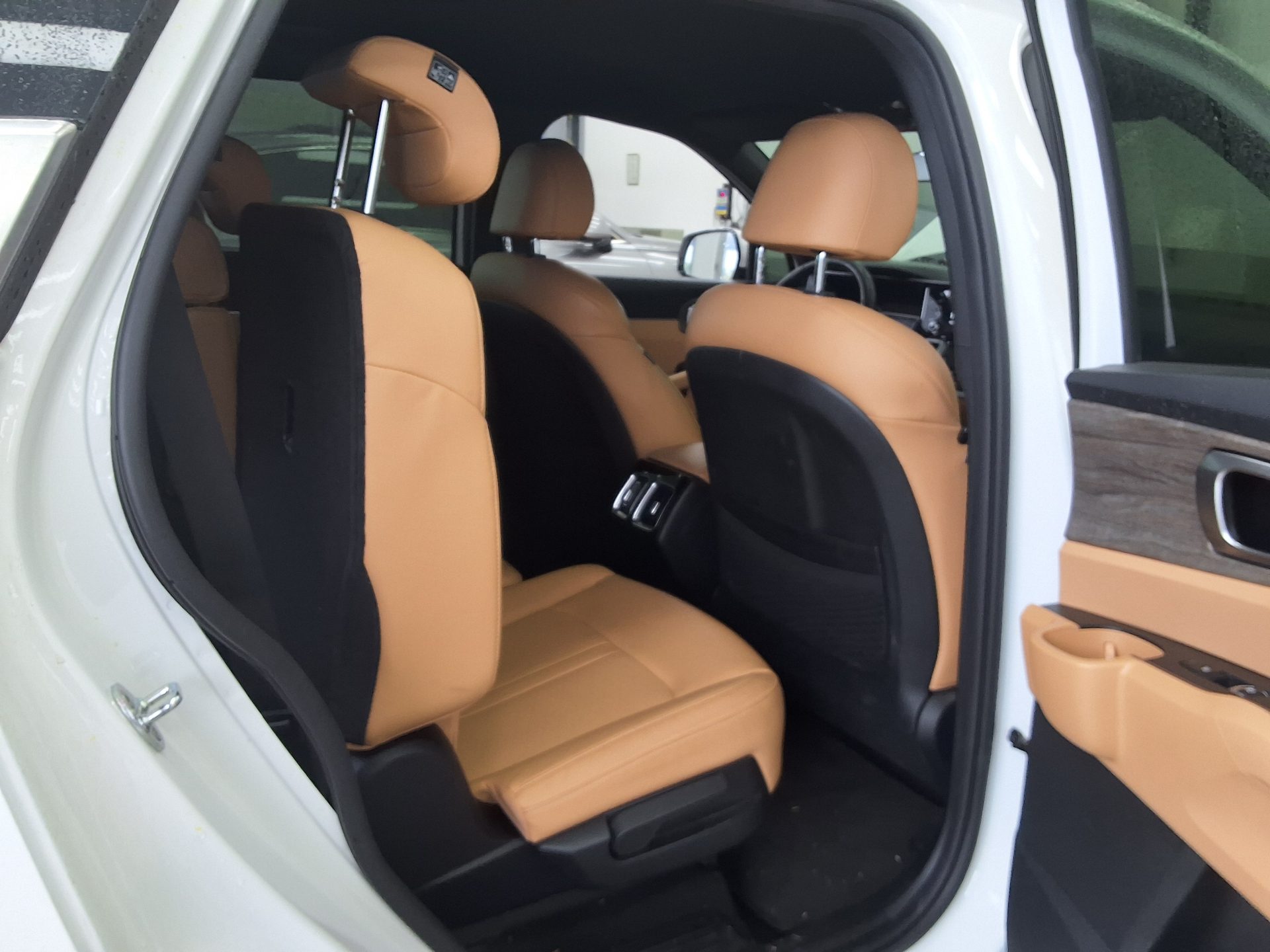 2022 - kia sorento