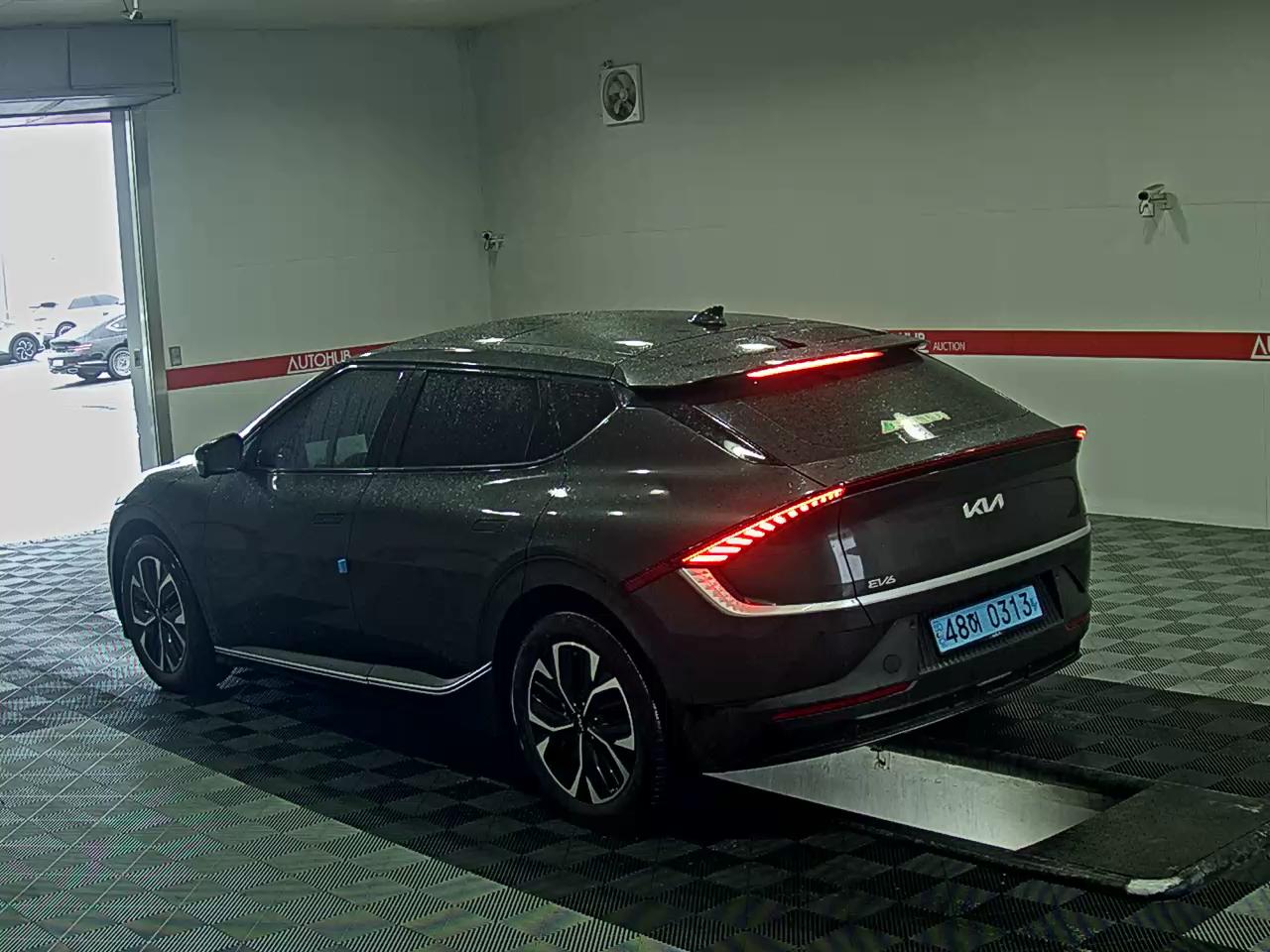 2023 - kia ev6