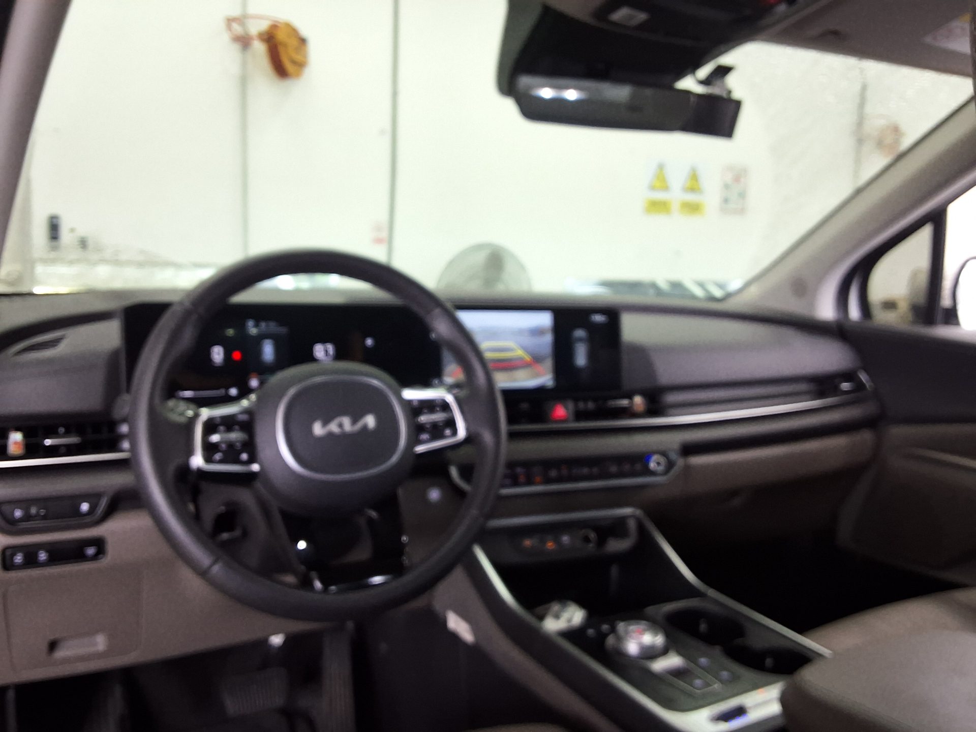 2025 - kia carnival