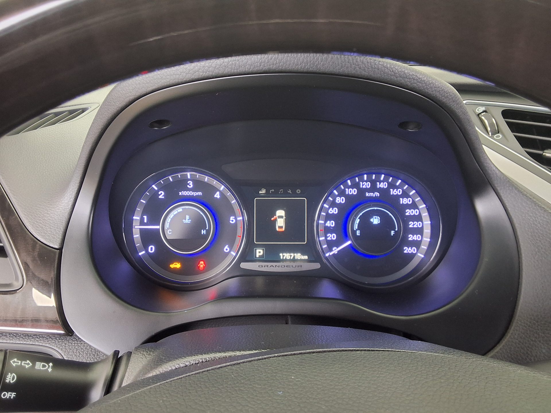 2015 - hyundai grandeur