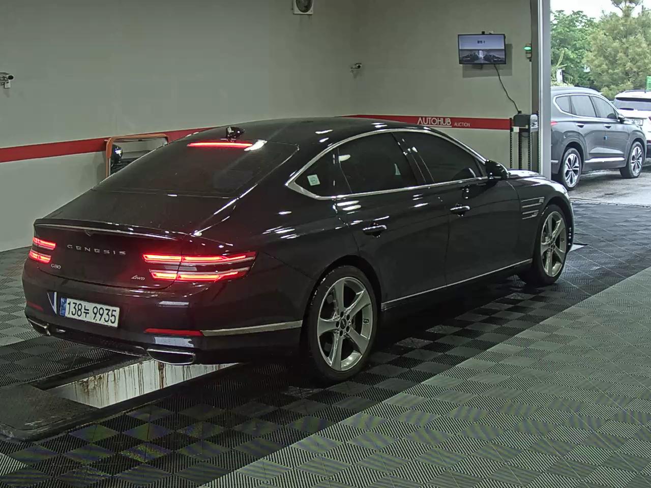 2022 - genesis g80