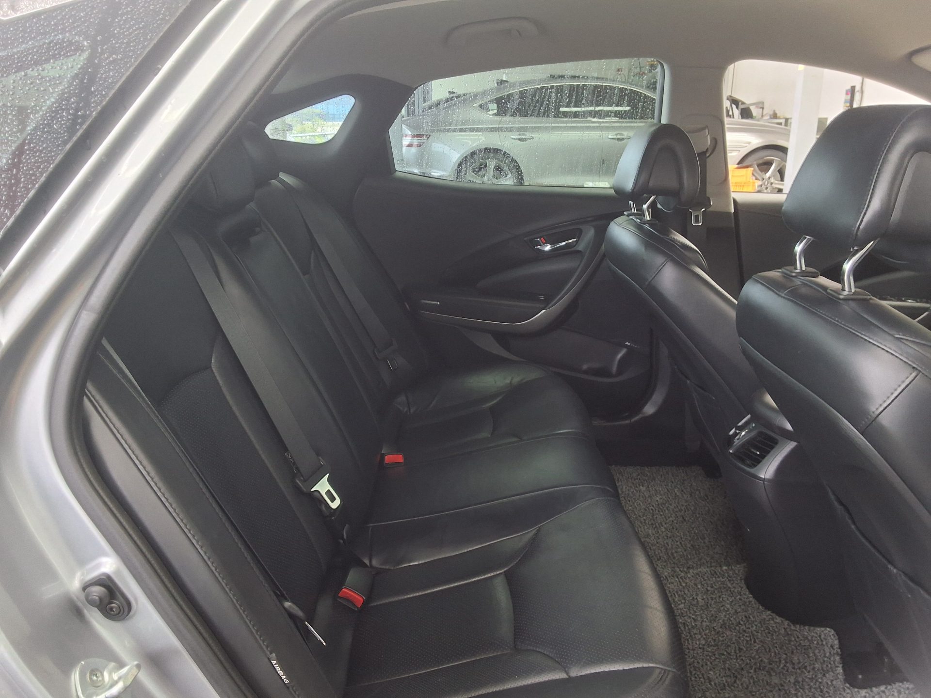 2015 - hyundai grandeur