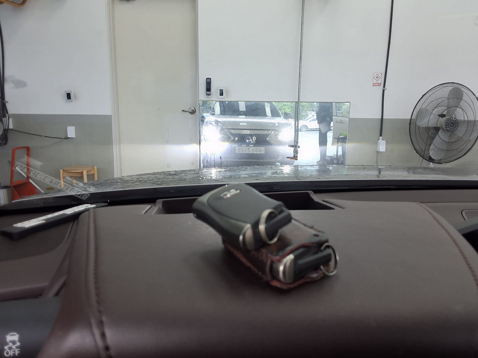 2019 - lexus es