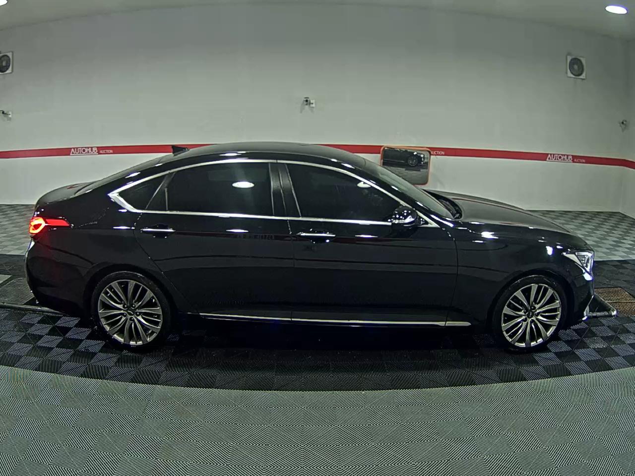 2017 - genesis g80