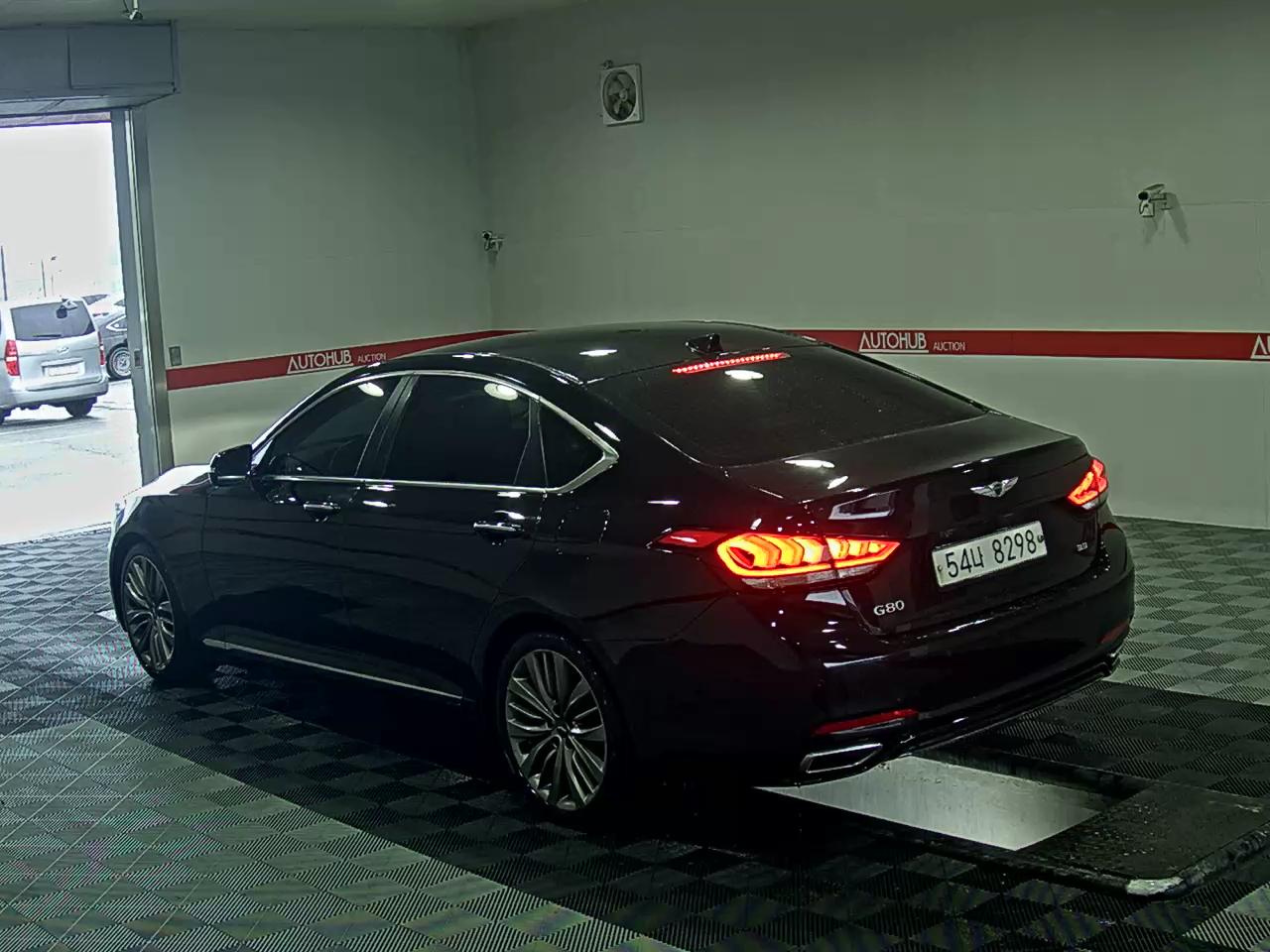2017 - genesis g80
