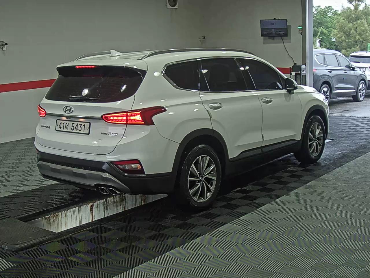 2019 - hyundai santa fe