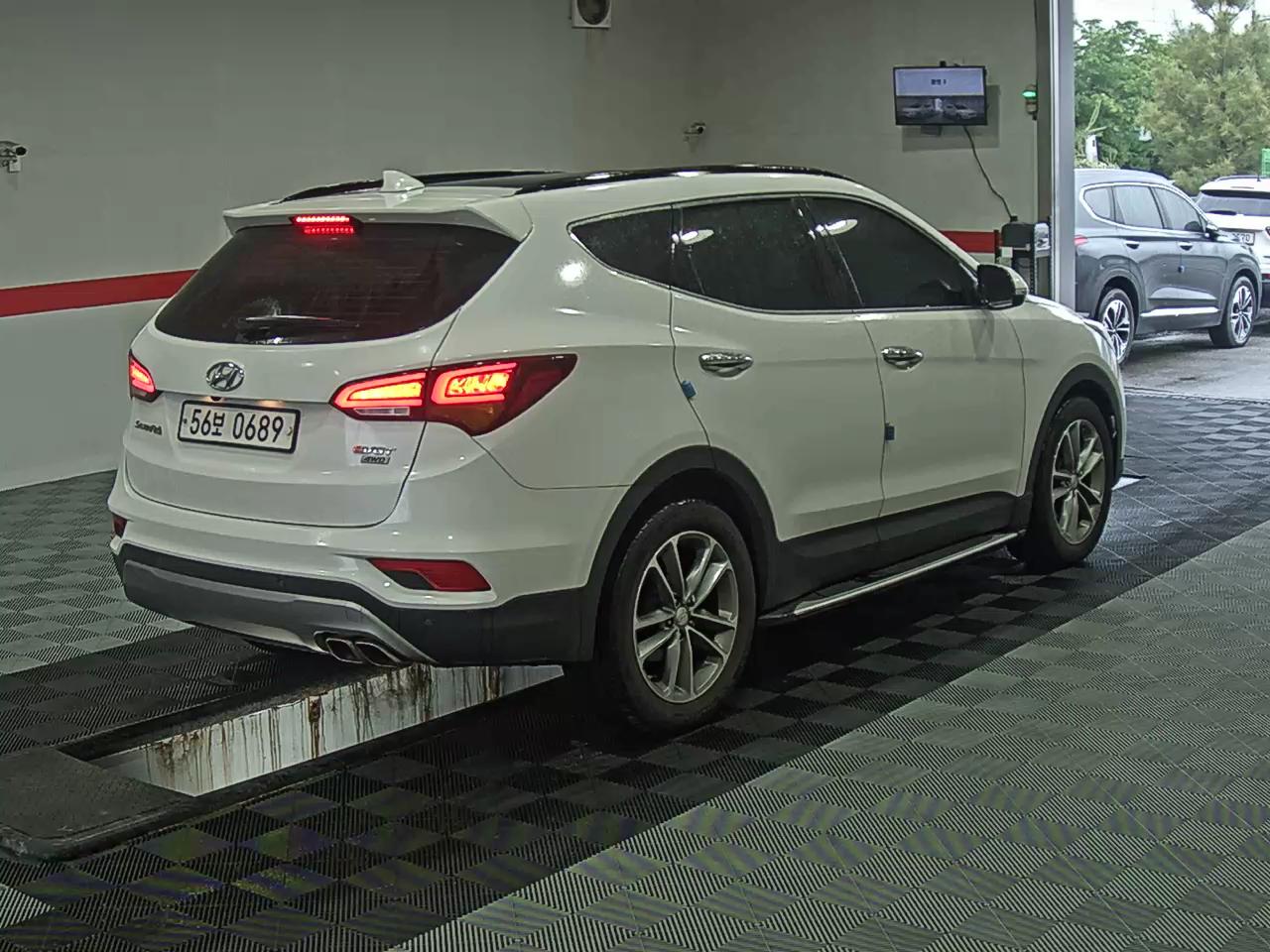 2017 - hyundai santa fe