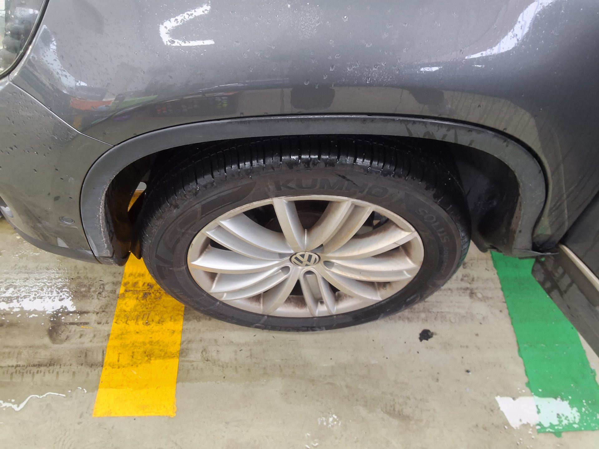 2016 - volkswagen tiguan