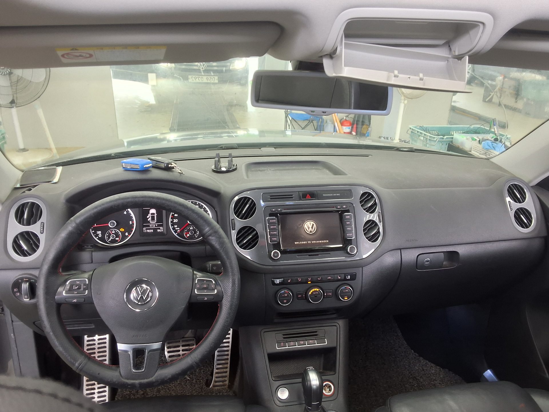 2016 - volkswagen tiguan