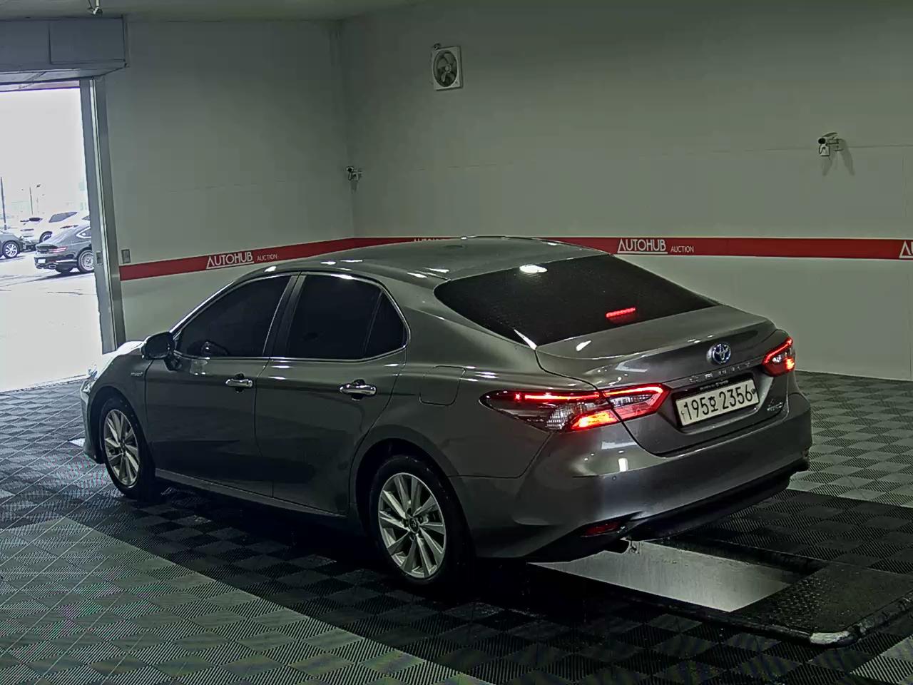 2023 - toyota camry