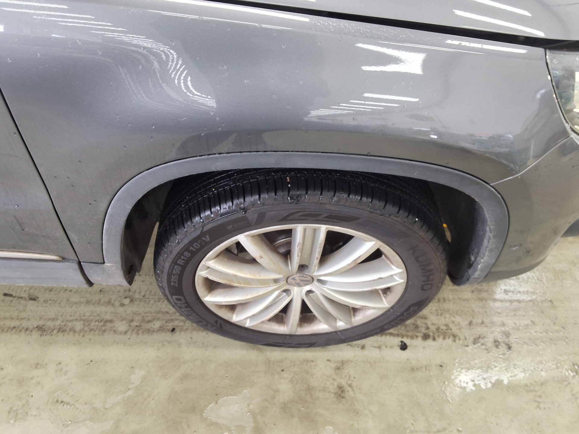 2016 - volkswagen tiguan