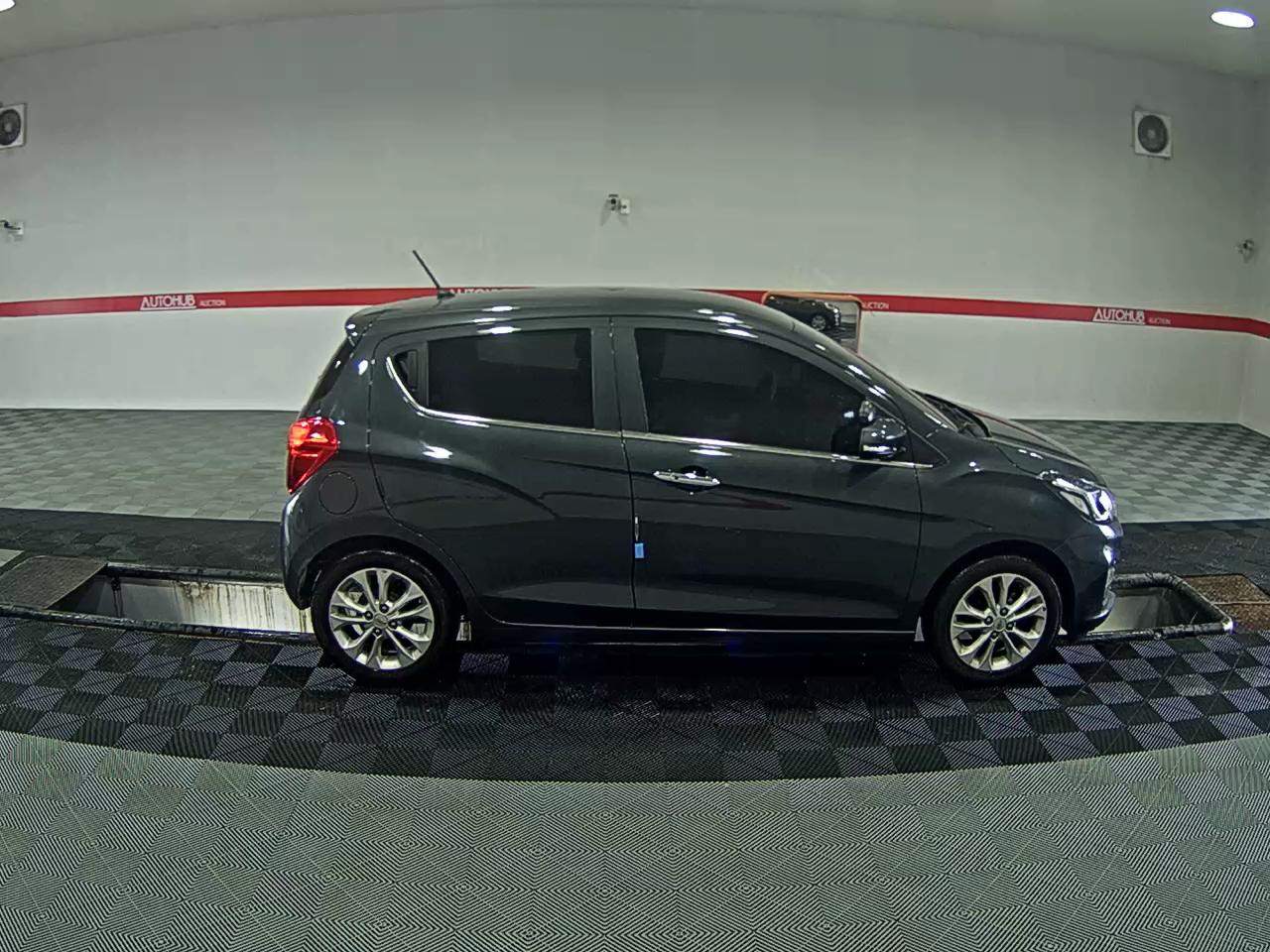 2021 - chevrolet spark