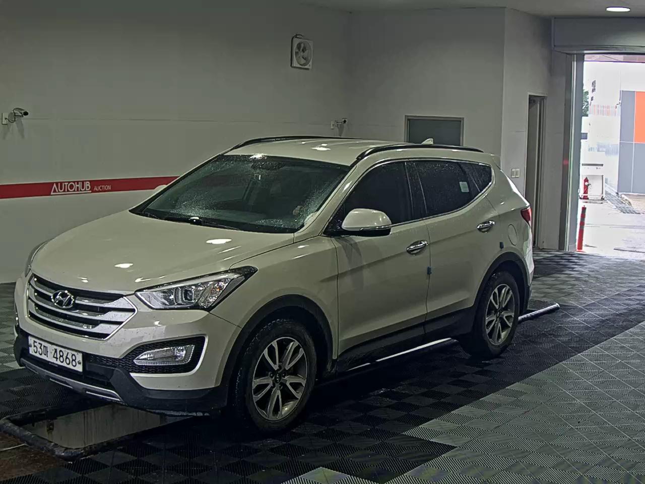 HYUNDAI SANTA FE (DM)
