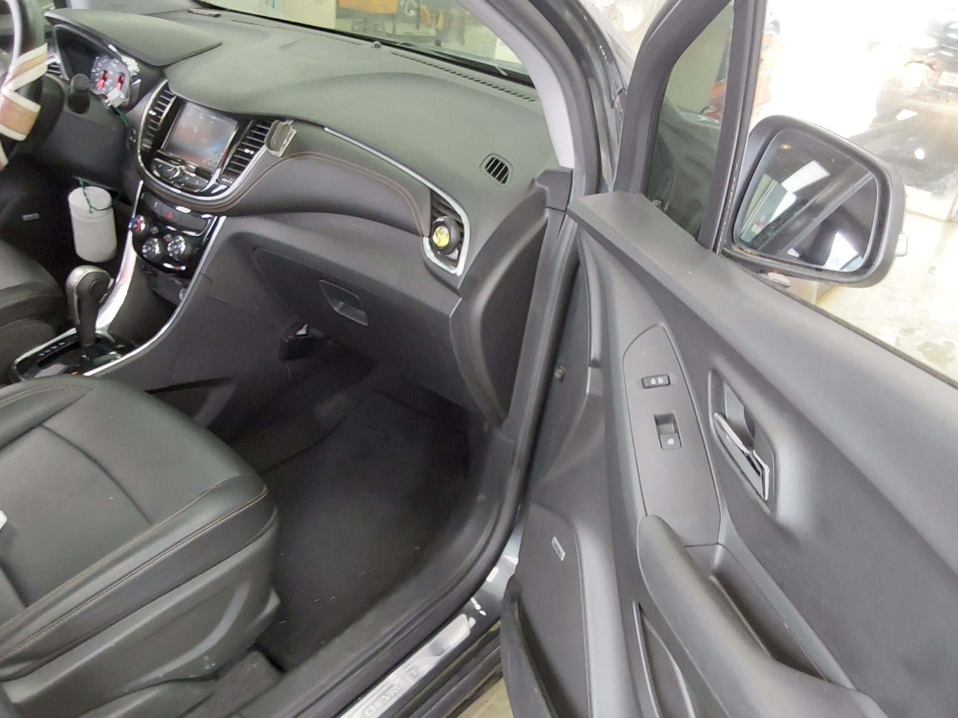 2017 - chevrolet trax
