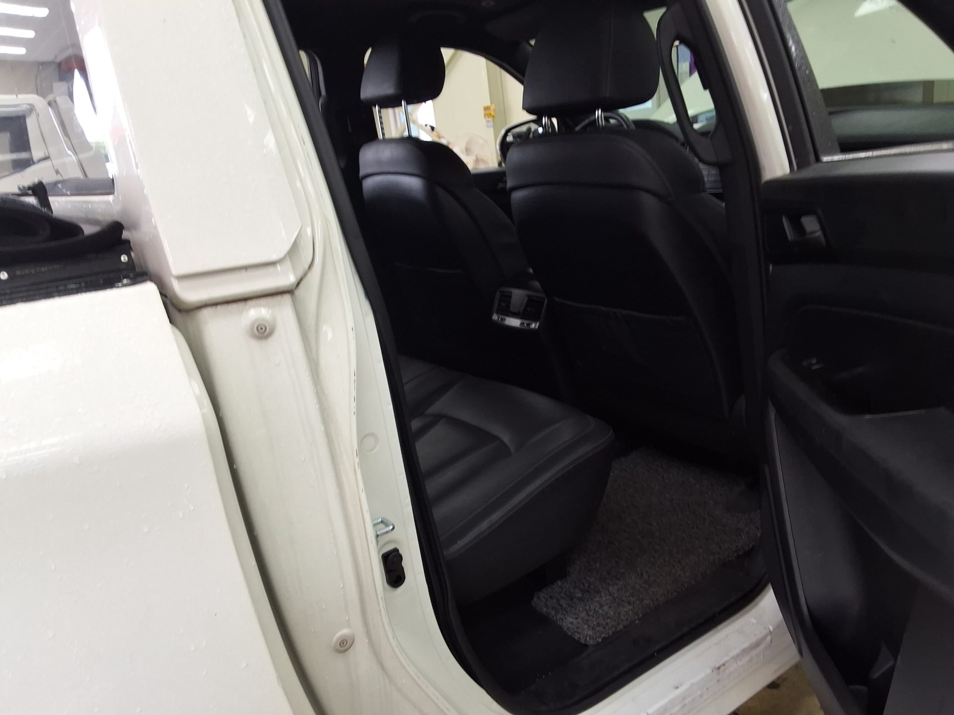 2021 - ssangyong rexton