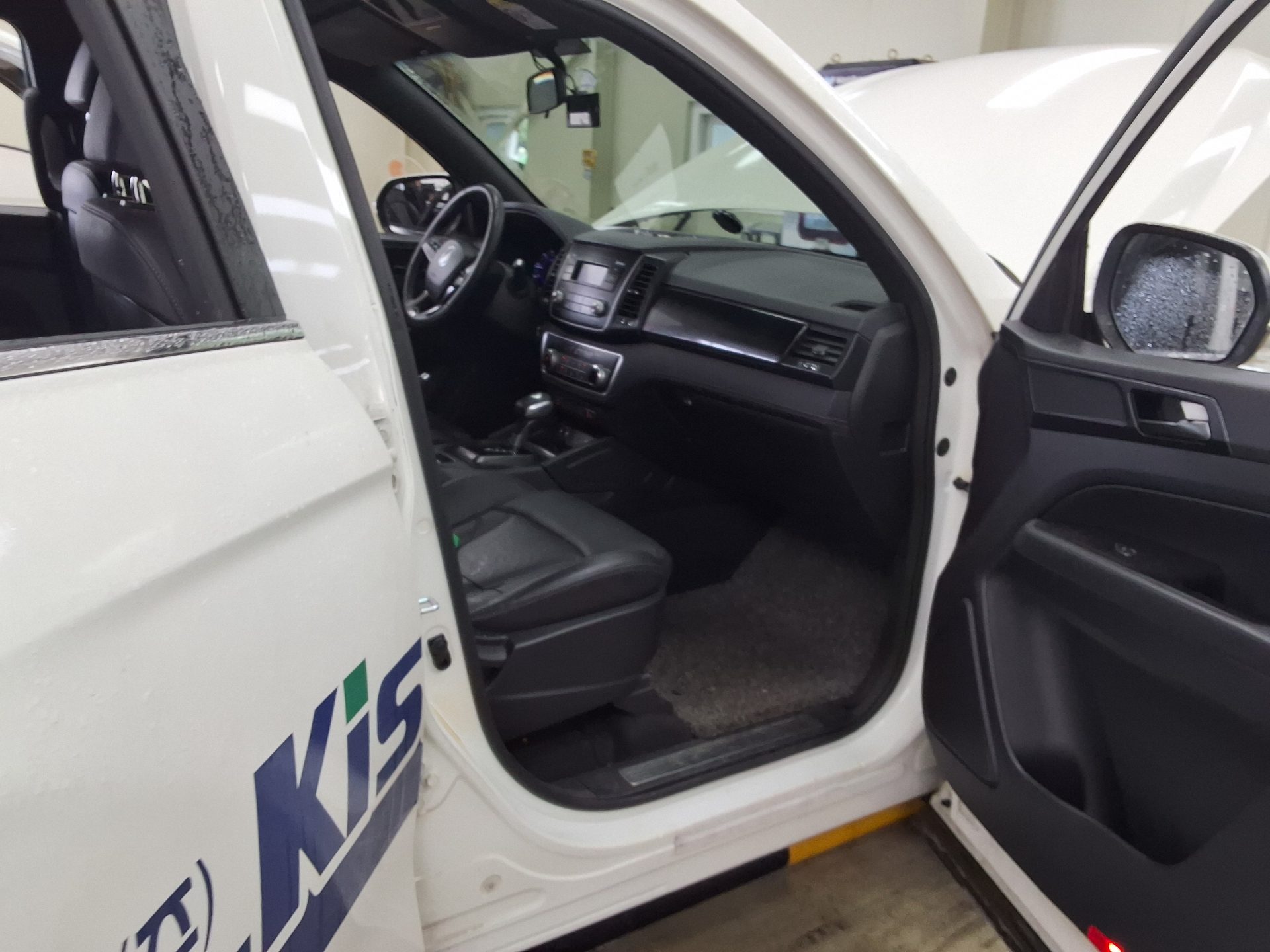2021 - ssangyong rexton