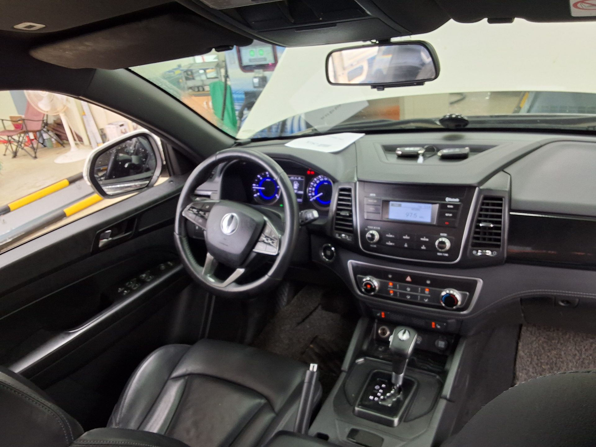 2021 - ssangyong rexton