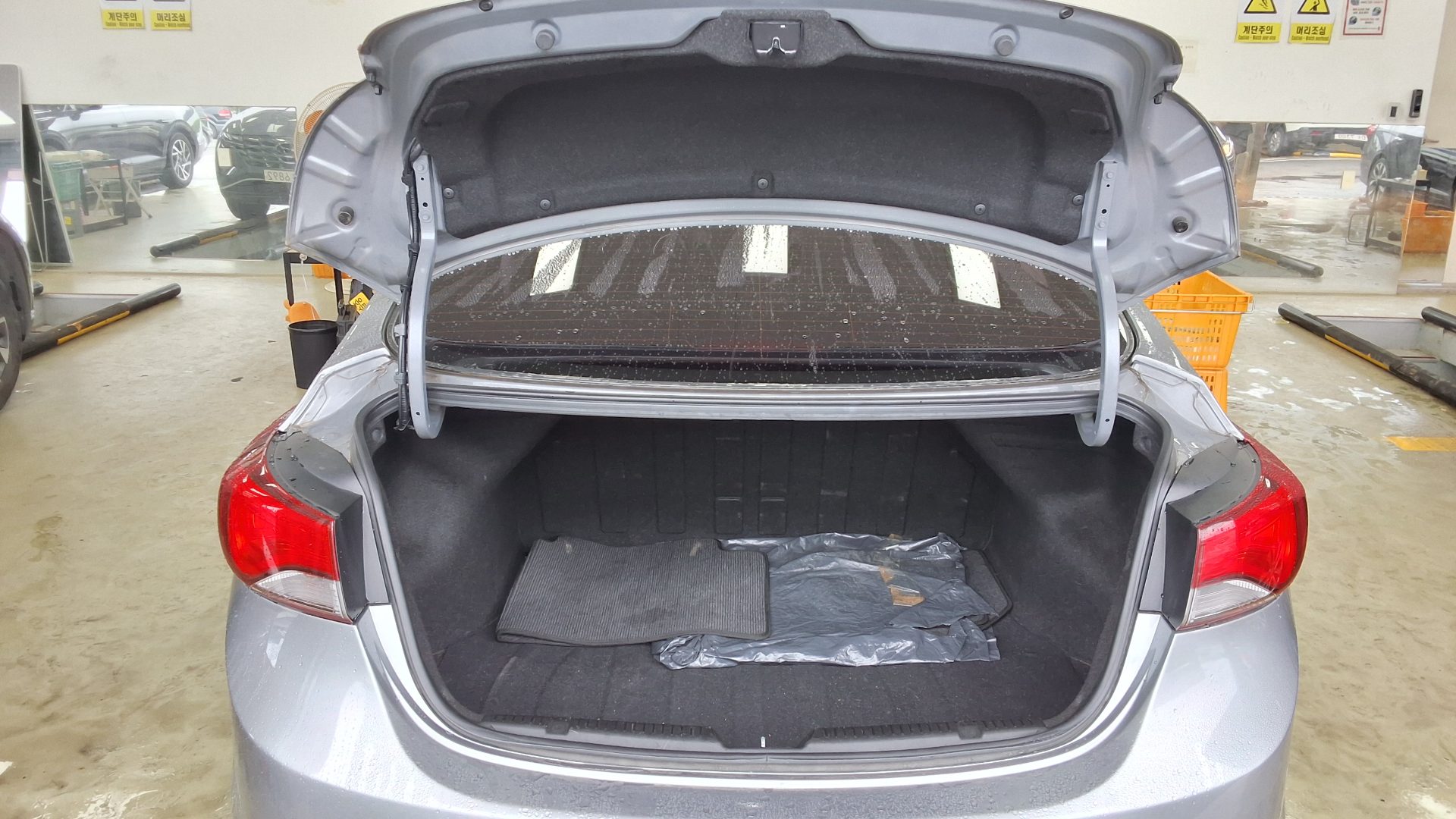 2014 - hyundai avante