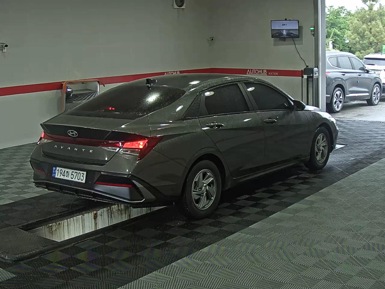 2024 - hyundai avante