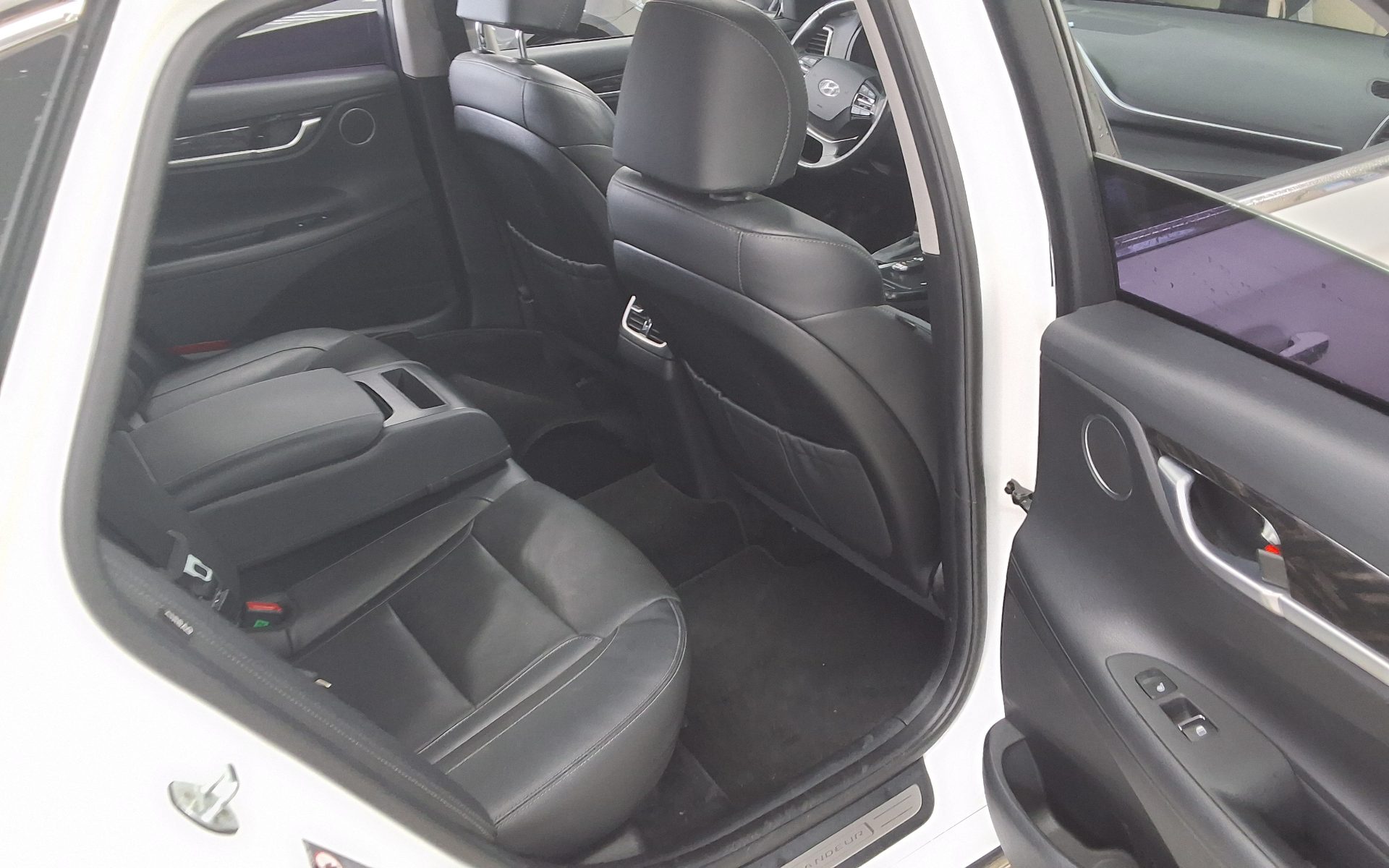 2019 - hyundai grandeur