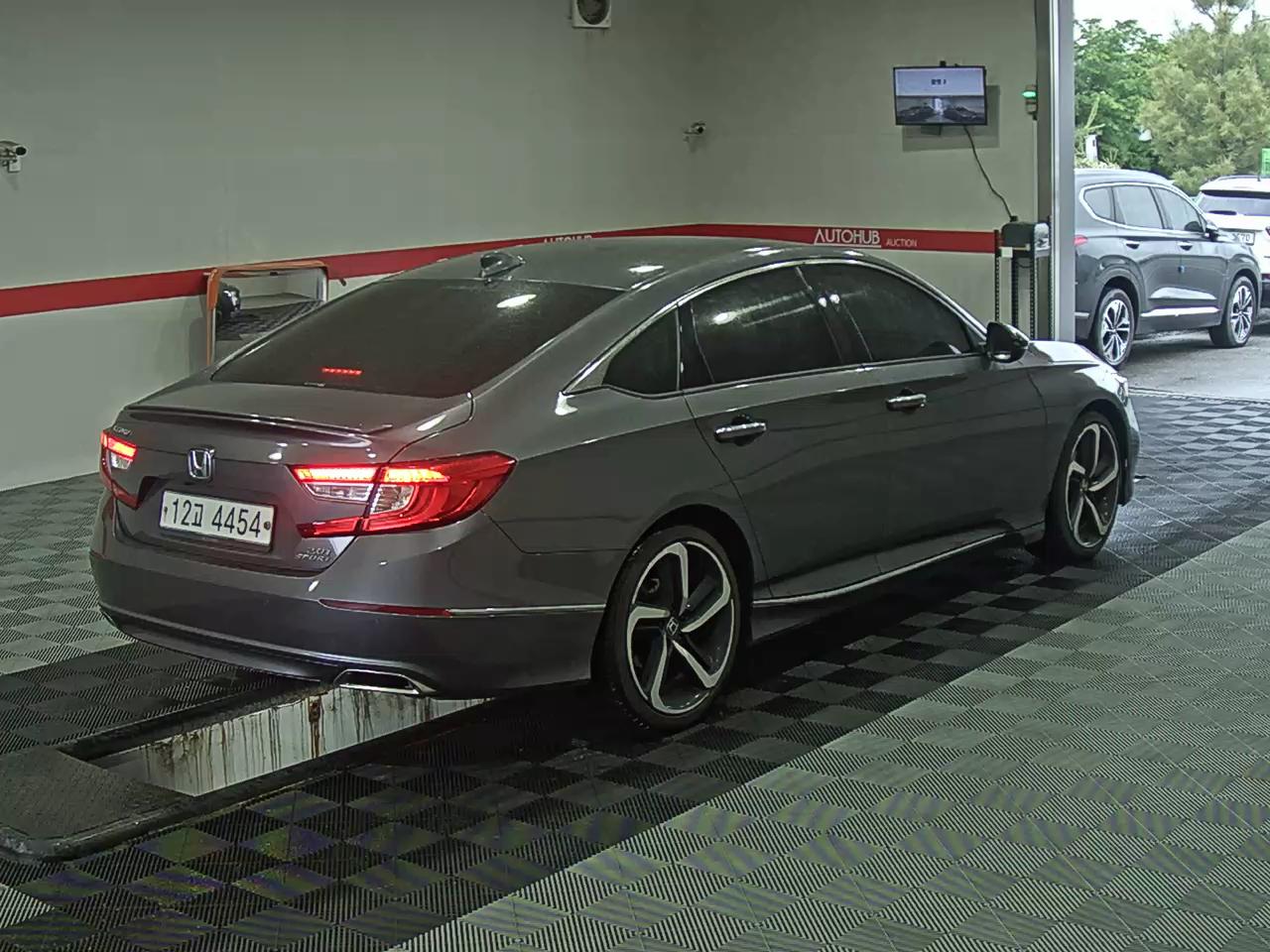 2018 - honda accord