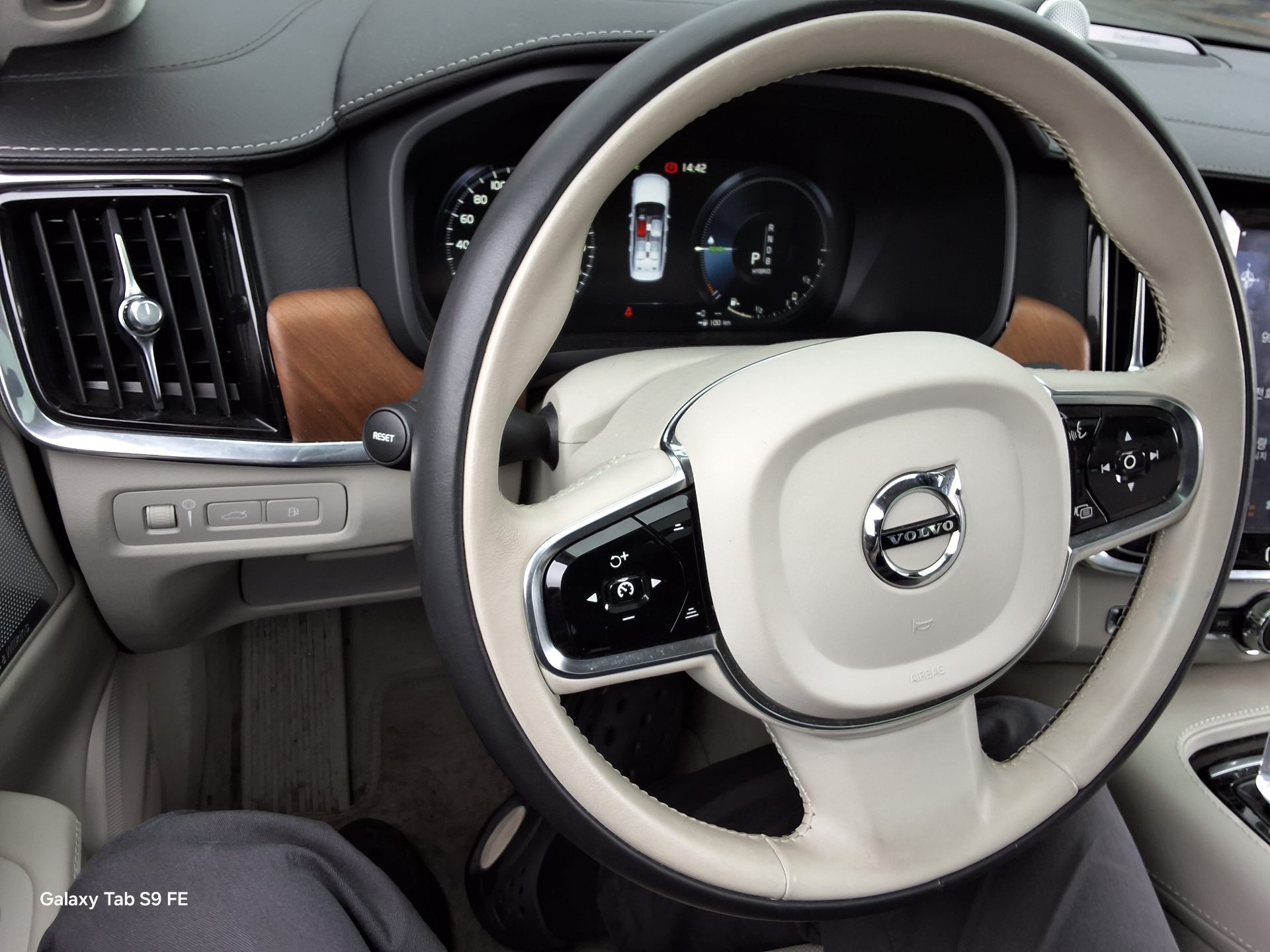 2019 - volvo s90