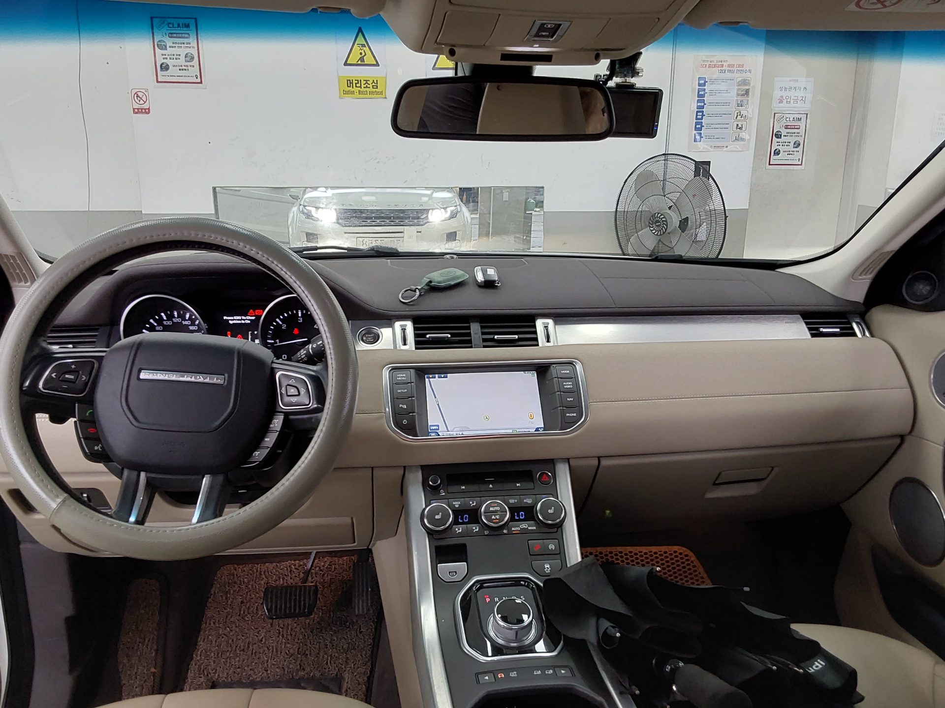 2015 - land rover range rover