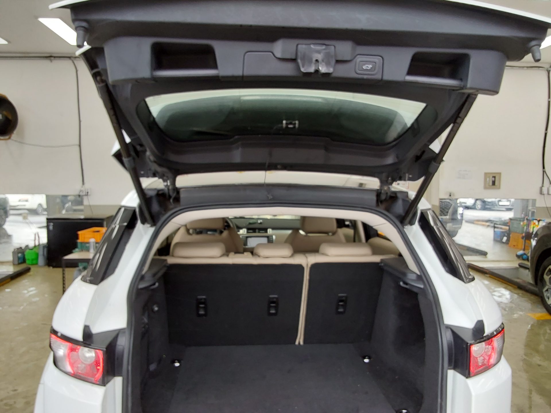 2015 - land rover range rover